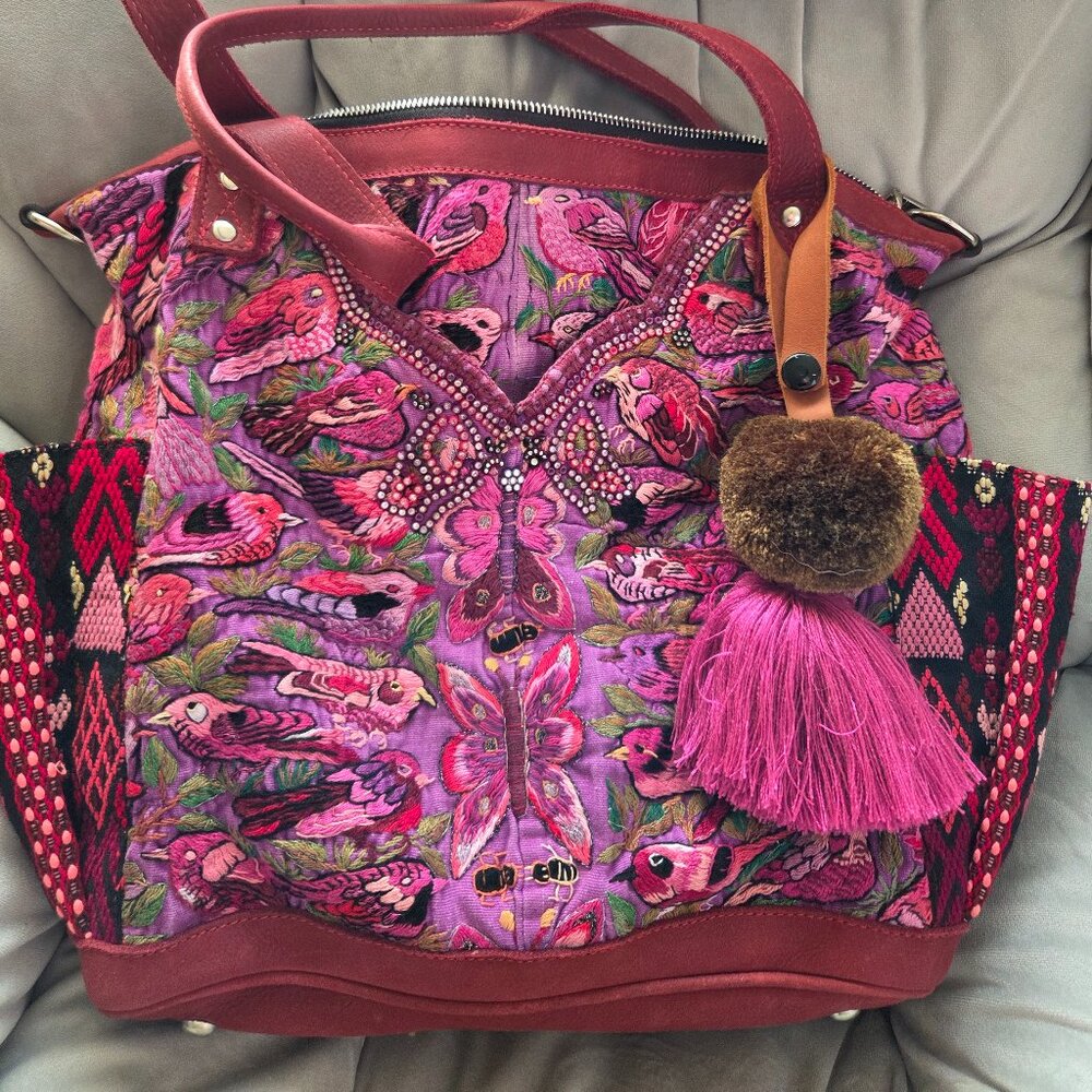 LG "Little Guatemala" Huipil Birds Tote Bag - Picture 4 of 11